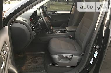 Внедорожник / Кроссовер Volkswagen Touareg 2013 в Черкассах