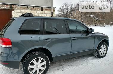 Позашляховик / Кросовер Volkswagen Touareg 2005 в 