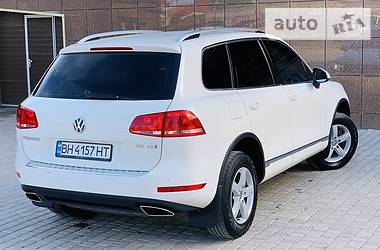 Внедорожник / Кроссовер Volkswagen Touareg 2011 в Одессе