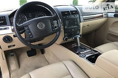 Позашляховик / Кросовер Volkswagen Touareg 2008 в Рівному