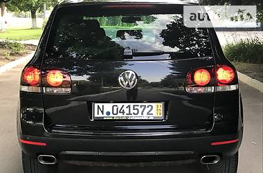 Позашляховик / Кросовер Volkswagen Touareg 2008 в Рівному