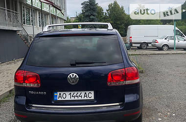 Позашляховик / Кросовер Volkswagen Touareg 2004 в 