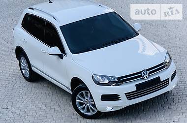 Позашляховик / Кросовер Volkswagen Touareg 2012 в Одесі