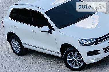 Позашляховик / Кросовер Volkswagen Touareg 2012 в Одесі