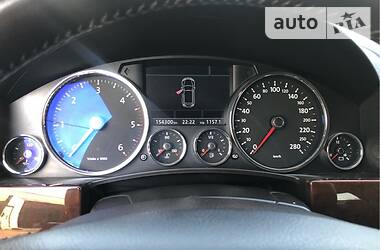 Позашляховик / Кросовер Volkswagen Touareg 2007 в 