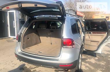 Позашляховик / Кросовер Volkswagen Touareg 2007 в 
