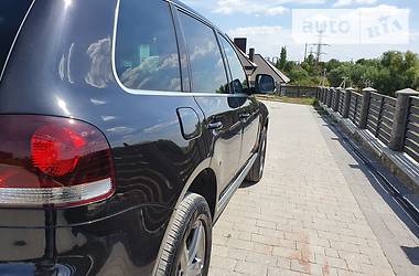 Позашляховик / Кросовер Volkswagen Touareg 2007 в 
