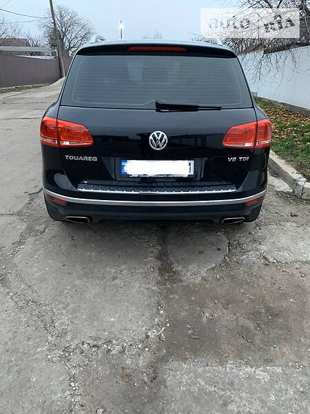 Позашляховик / Кросовер Volkswagen Touareg 2017 в Кропивницькому