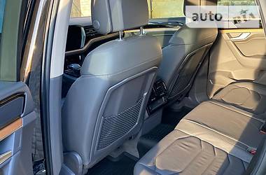 Позашляховик / Кросовер Volkswagen Touareg 2018 в 