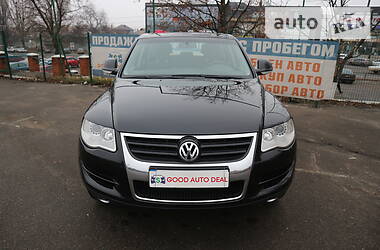 Внедорожник / Кроссовер Volkswagen Touareg 2008 в Харькове