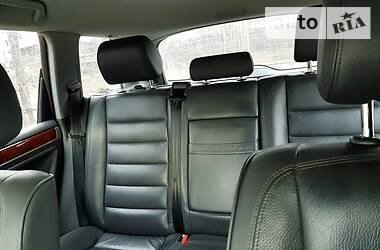 Позашляховик / Кросовер Volkswagen Touareg 2007 в 