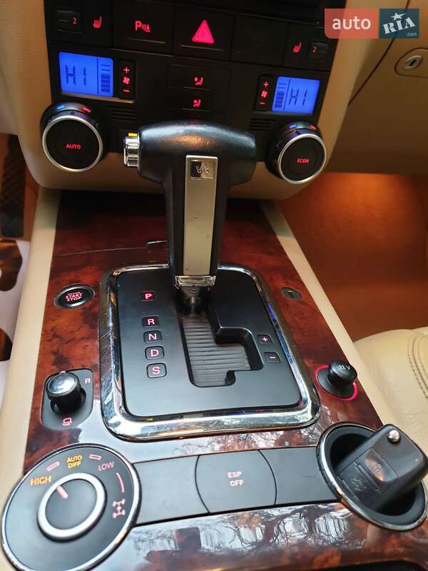 Внедорожник / Кроссовер Volkswagen Touareg 2006 в Овруче фото 30 Внедорожник / Кроссовер Volkswagen Touareg 2006 в Овруче