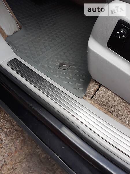 Позашляховик / Кросовер Volkswagen Touareg 2003 в Рубіжному
