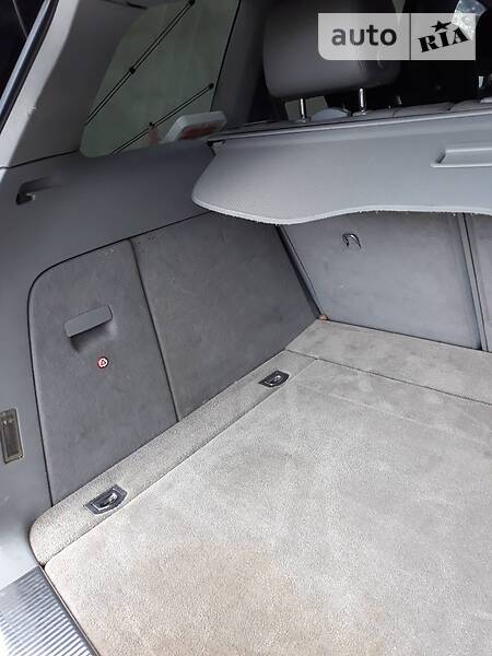 Позашляховик / Кросовер Volkswagen Touareg 2003 в Рубіжному