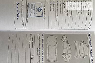 Позашляховик / Кросовер Volkswagen Touareg 2012 в 