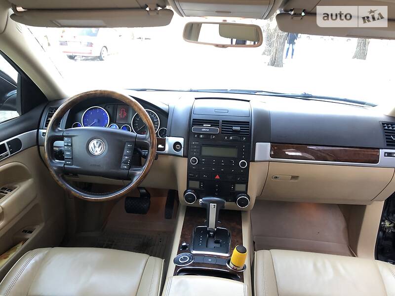 Позашляховик / Кросовер Volkswagen Touareg 2008 в Кривому Розі