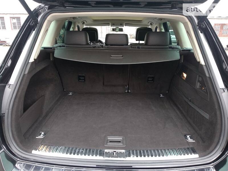 Позашляховик / Кросовер Volkswagen Touareg 2013 в Вінниці