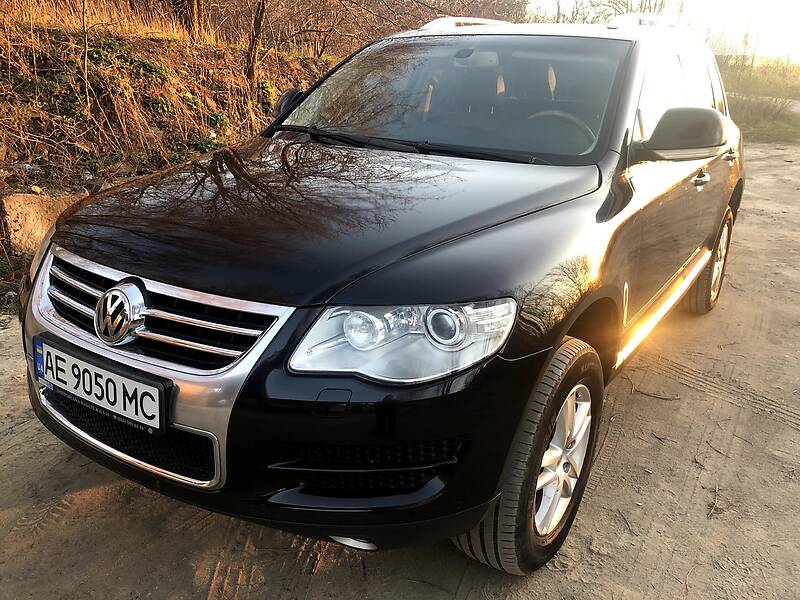 Позашляховик / Кросовер Volkswagen Touareg 2008 в Кривому Розі