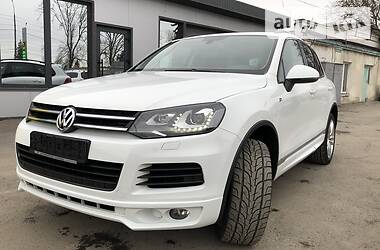 Позашляховик / Кросовер Volkswagen Touareg 2013 в 