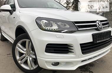 Позашляховик / Кросовер Volkswagen Touareg 2013 в 