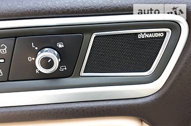 Позашляховик / Кросовер Volkswagen Touareg 2011 в 