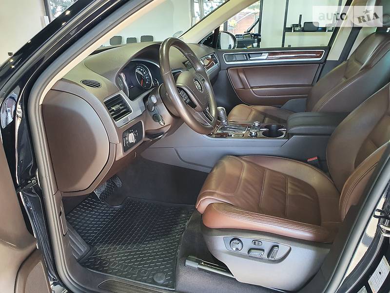 Внедорожник / Кроссовер Volkswagen Touareg 2012 в Коломые фото 33 Внедорожник / Кроссовер Volkswagen Touareg 2012 в Коломые
