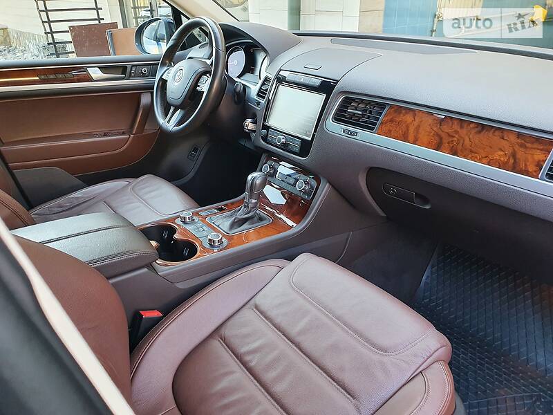 Внедорожник / Кроссовер Volkswagen Touareg 2012 в Коломые фото 53 Внедорожник / Кроссовер Volkswagen Touareg 2012 в Коломые