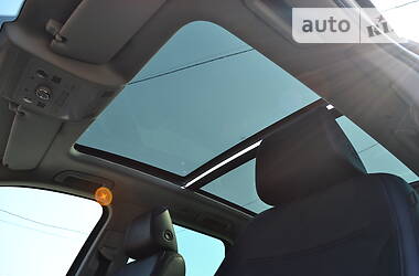 Позашляховик / Кросовер Volkswagen Touareg 2012 в 