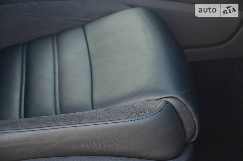 Позашляховик / Кросовер Volkswagen Touareg 2015 в Луцьку