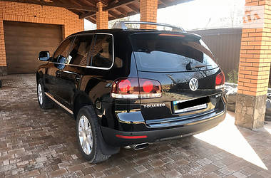 Позашляховик / Кросовер Volkswagen Touareg 2008 в 