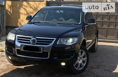 Позашляховик / Кросовер Volkswagen Touareg 2008 в 