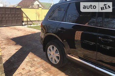 Позашляховик / Кросовер Volkswagen Touareg 2008 в 