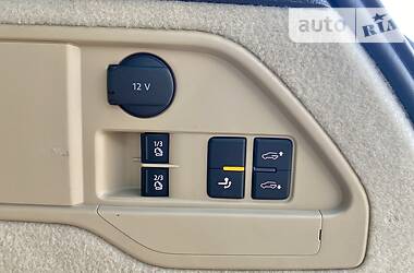 Позашляховик / Кросовер Volkswagen Touareg 2014 в 