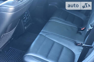 Позашляховик / Кросовер Volkswagen Touareg 2013 в 