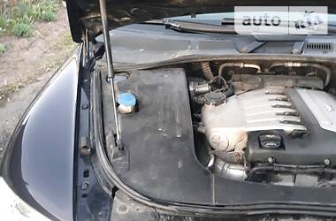 Позашляховик / Кросовер Volkswagen Touareg 2003 в 