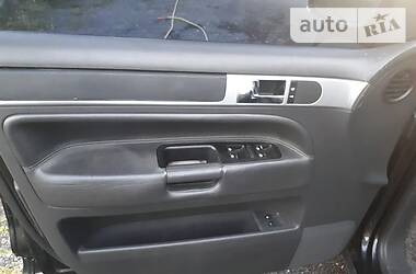 Позашляховик / Кросовер Volkswagen Touareg 2003 в 
