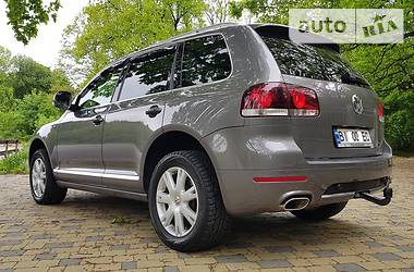 Позашляховик / Кросовер Volkswagen Touareg 2009 в 