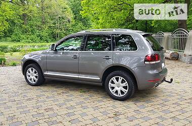Позашляховик / Кросовер Volkswagen Touareg 2009 в 