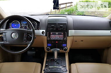 Позашляховик / Кросовер Volkswagen Touareg 2009 в 
