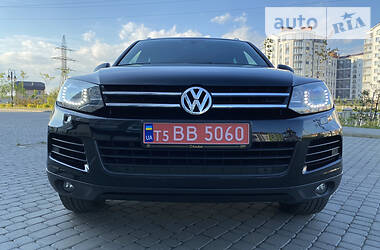 Внедорожник / Кроссовер Volkswagen Touareg 2012 в Ивано-Франковске