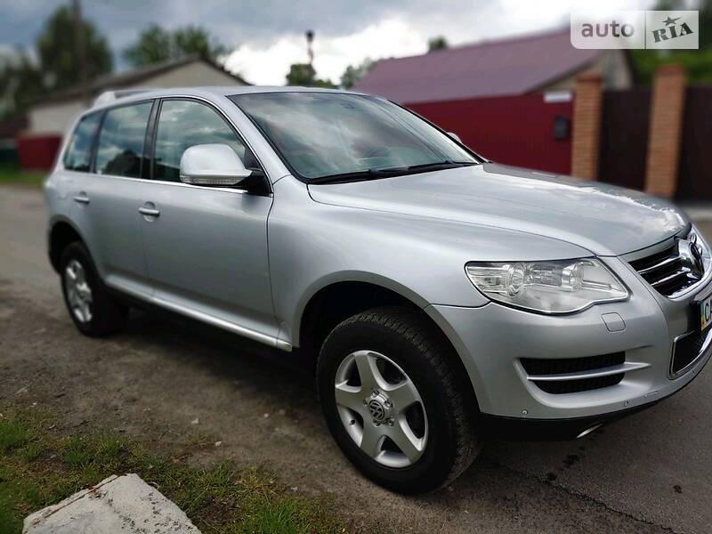 Позашляховик / Кросовер Volkswagen Touareg 2007 в Києві