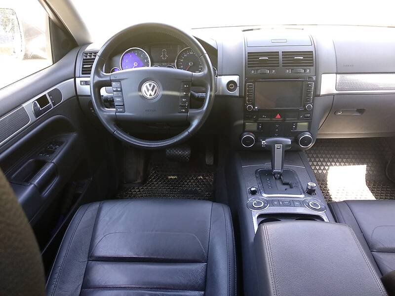 Позашляховик / Кросовер Volkswagen Touareg 2008 в Києві фото 11 Позашляховик / Кросовер Volkswagen Touareg 2008 в Києві