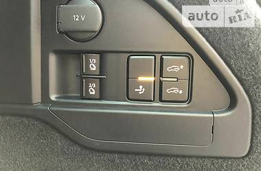Позашляховик / Кросовер Volkswagen Touareg 2013 в 