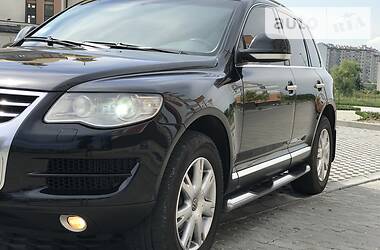 Позашляховик / Кросовер Volkswagen Touareg 2008 в 
