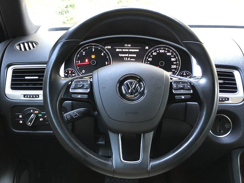 Позашляховик / Кросовер Volkswagen Touareg 2016 в Дрогобичі фото 141 Позашляховик / Кросовер Volkswagen Touareg 2016 в Дрогобичі
