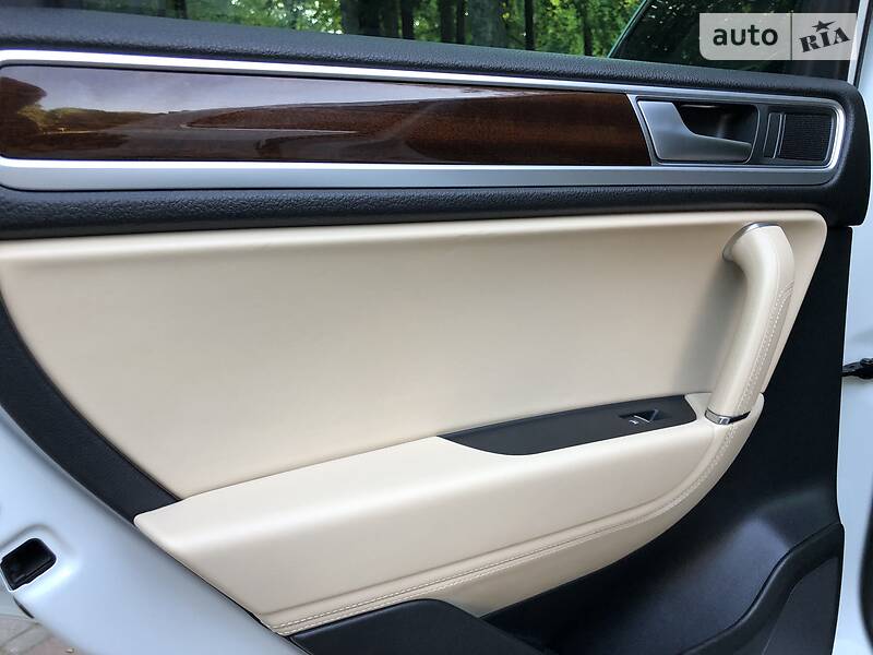 Позашляховик / Кросовер Volkswagen Touareg 2016 в Дрогобичі фото 175 Позашляховик / Кросовер Volkswagen Touareg 2016 в Дрогобичі