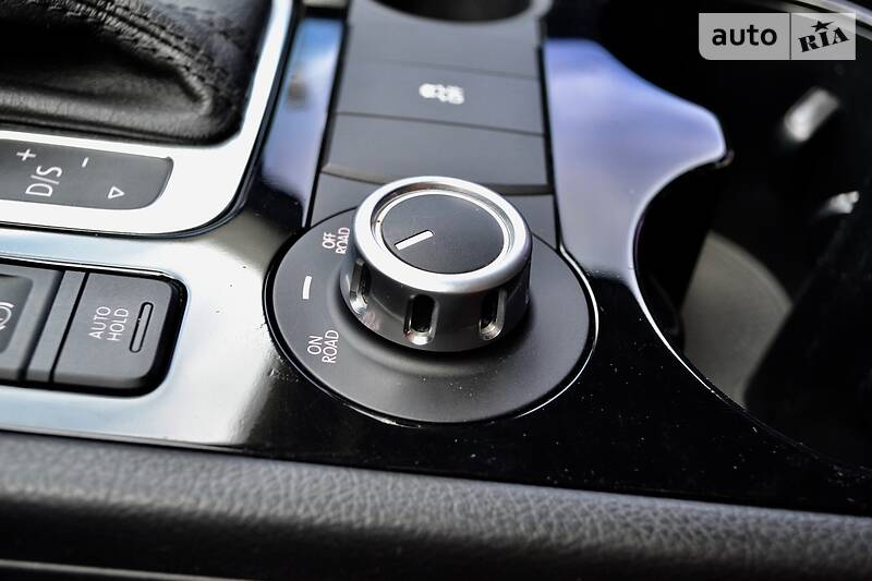Позашляховик / Кросовер Volkswagen Touareg 2012 в Києві фото 83 Позашляховик / Кросовер Volkswagen Touareg 2012 в Києві