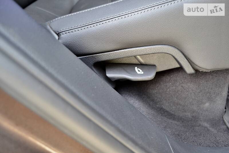 Позашляховик / Кросовер Volkswagen Touareg 2012 в Києві фото 91 Позашляховик / Кросовер Volkswagen Touareg 2012 в Києві