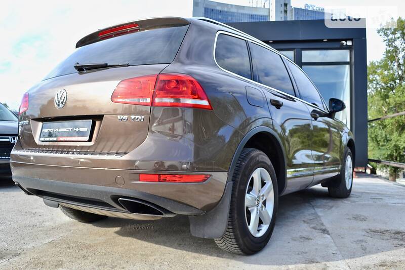 Позашляховик / Кросовер Volkswagen Touareg 2012 в Києві фото 19 Позашляховик / Кросовер Volkswagen Touareg 2012 в Києві