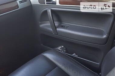 Позашляховик / Кросовер Volkswagen Touareg 2007 в 